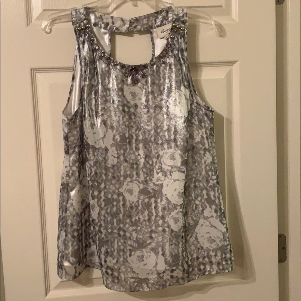 Beautiful, dressy sleeveless top